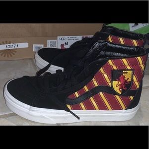 GRYFFINDOR VANS